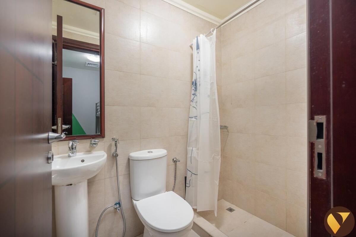 Vogue Luxury Three Bedroom And Kids At Grandeur Residence, Huge Private Sea-view Terrace, Private Access, Get 30 Percents Off Zabeel Saray Dining * Dubai