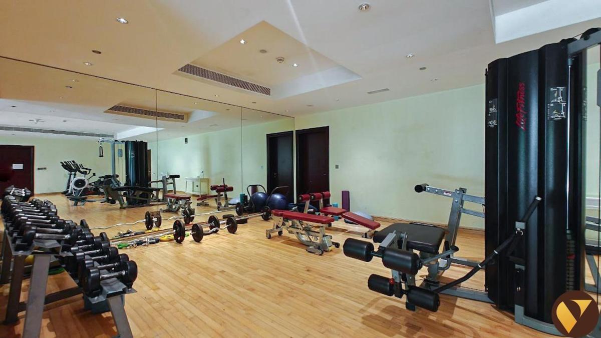 Vogue Luxury Three Bedroom And Kids At Grandeur Residence, Huge Private Sea-view Terrace, Private Access, Get 30 Percents Off Zabeel Saray Dining Dubai