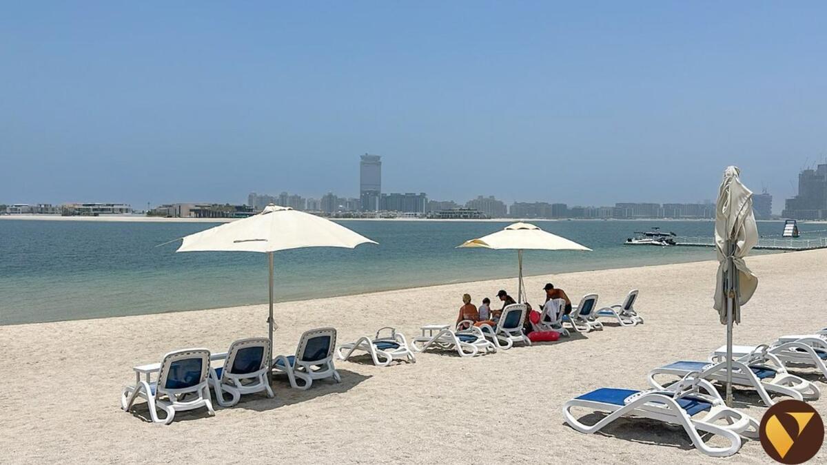 Vogue Luxury Three Bedroom And Kids At Grandeur Residence, Huge Private Sea-view Terrace, Private Access, Get 30 Percents Off Zabeel Saray Dining *